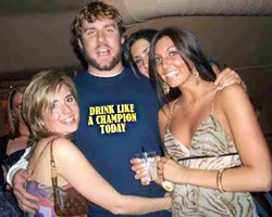 Pittsburgh Steelers quarterback Big Ben with women at the bar